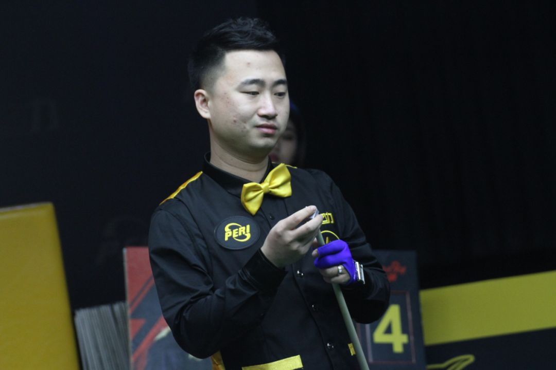 度迫近比分 度迫近比分