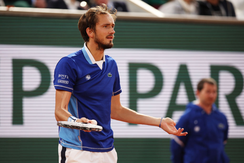 拉塔迟迟未 拉塔迟迟未