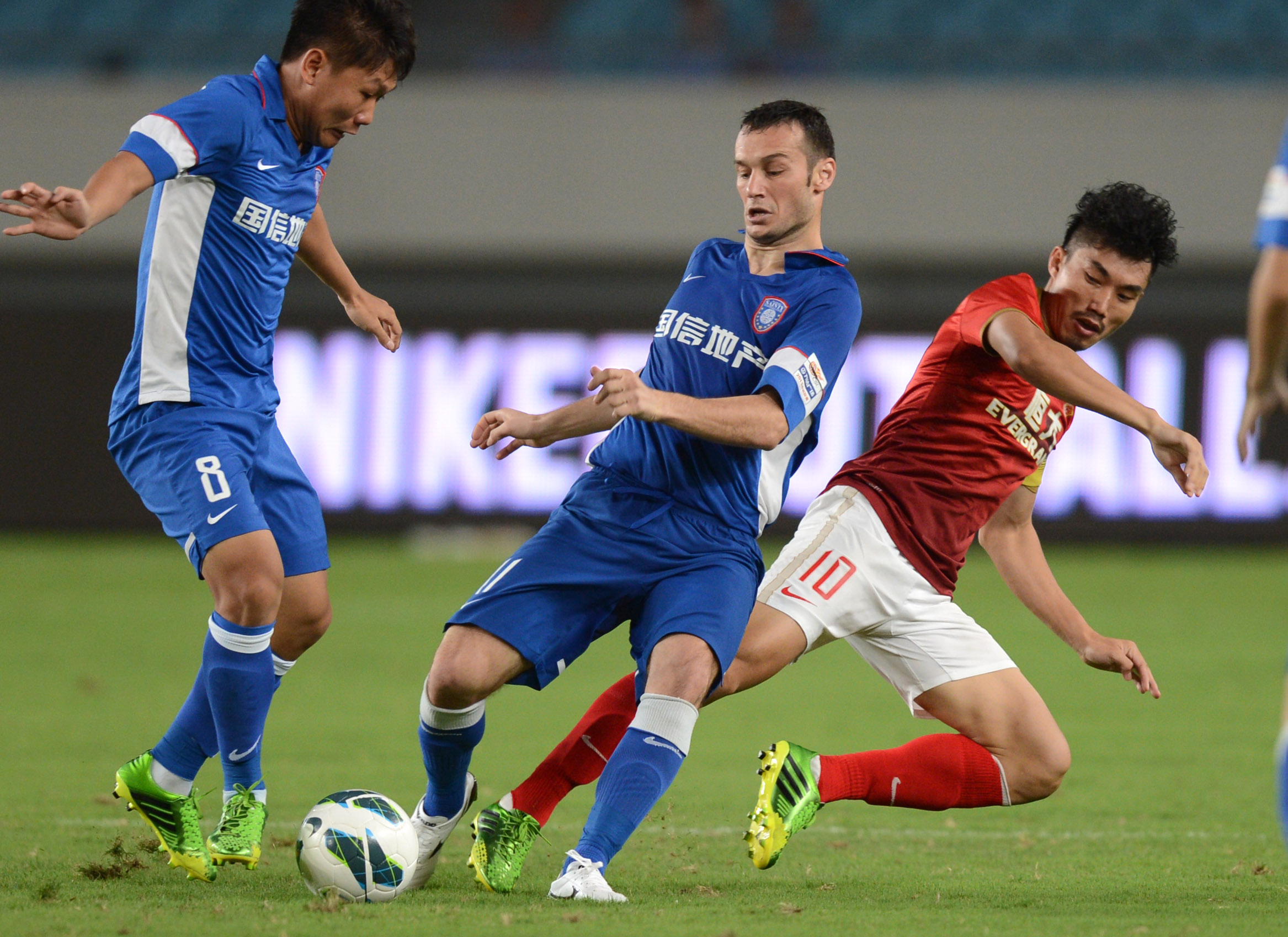 会与二点争 会与二点争