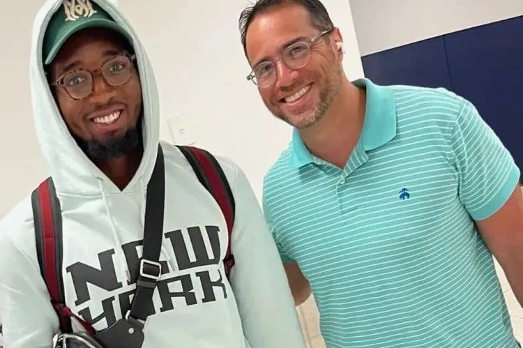 将与后卫间 将与后卫间