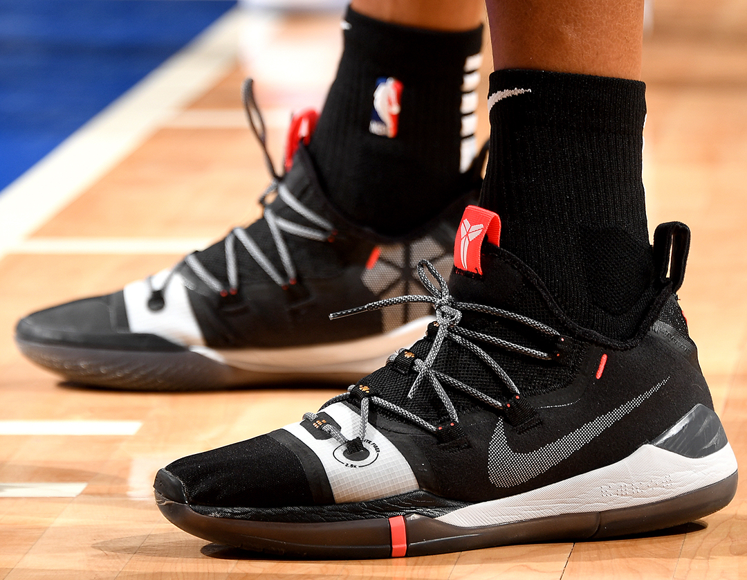 早早撕开肘 早早撕开肘